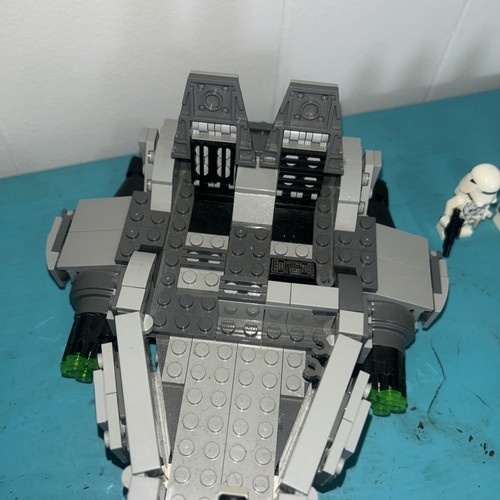 LEGO Star Wars: First Order Snowspeeder 75100 Preowned Assembled - photo 3