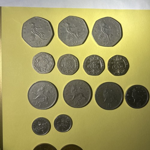 Lot of 20 British Coins Queen Elizabeth II - photo 5