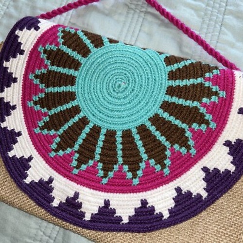 Authentic Wayuu clutch with knitted flat cover colorful - photo 4