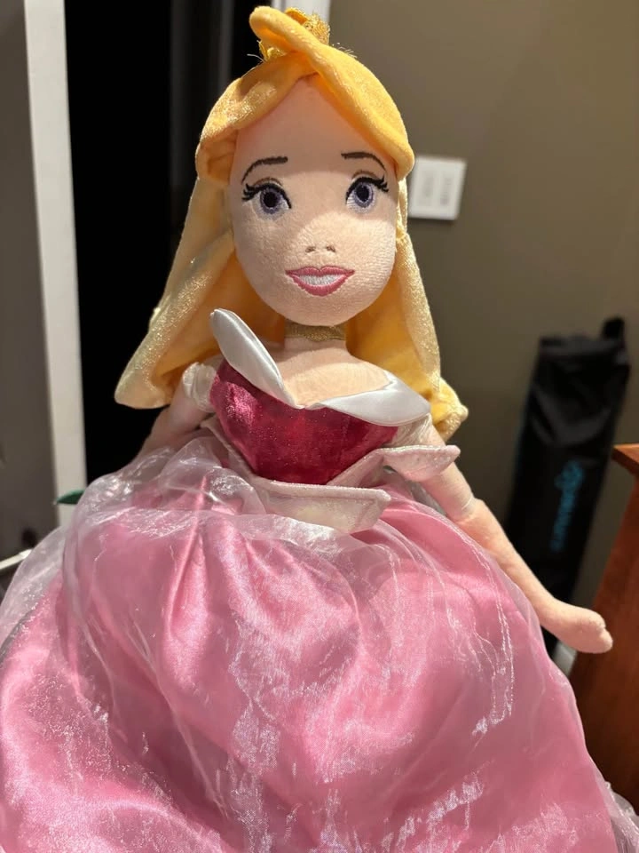 Disney Sleeping Beauty 14" Topsy Turvy Different Dresses Stuffed - photo 2