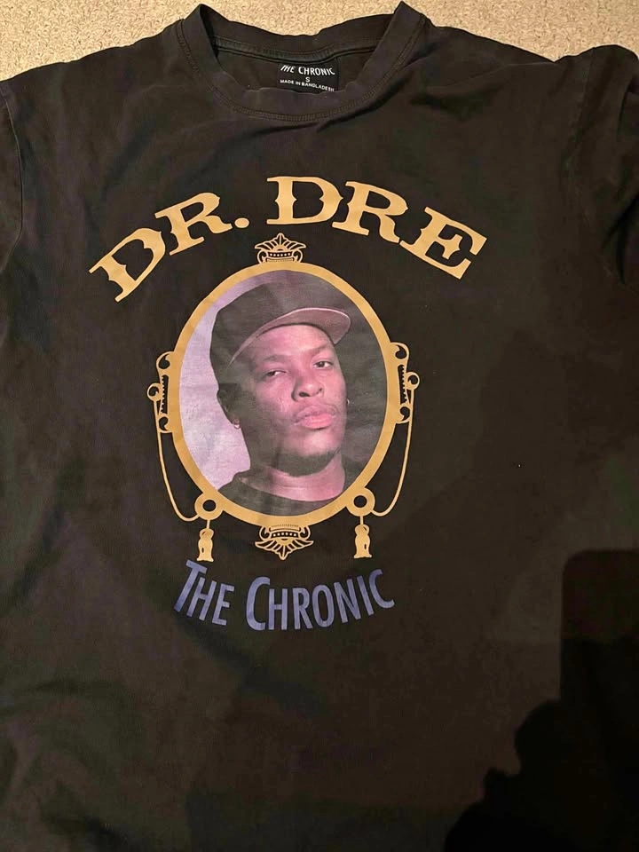 Dr. Dre The Chronic T-Shirt Size S