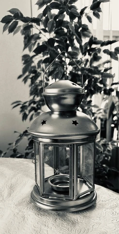 2 Silver Star-Cutout Tea Light Candle Lanterns - photo 4