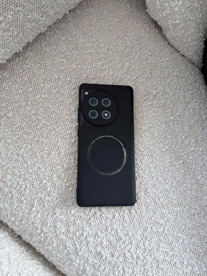 OnePlus 12R - photo 3