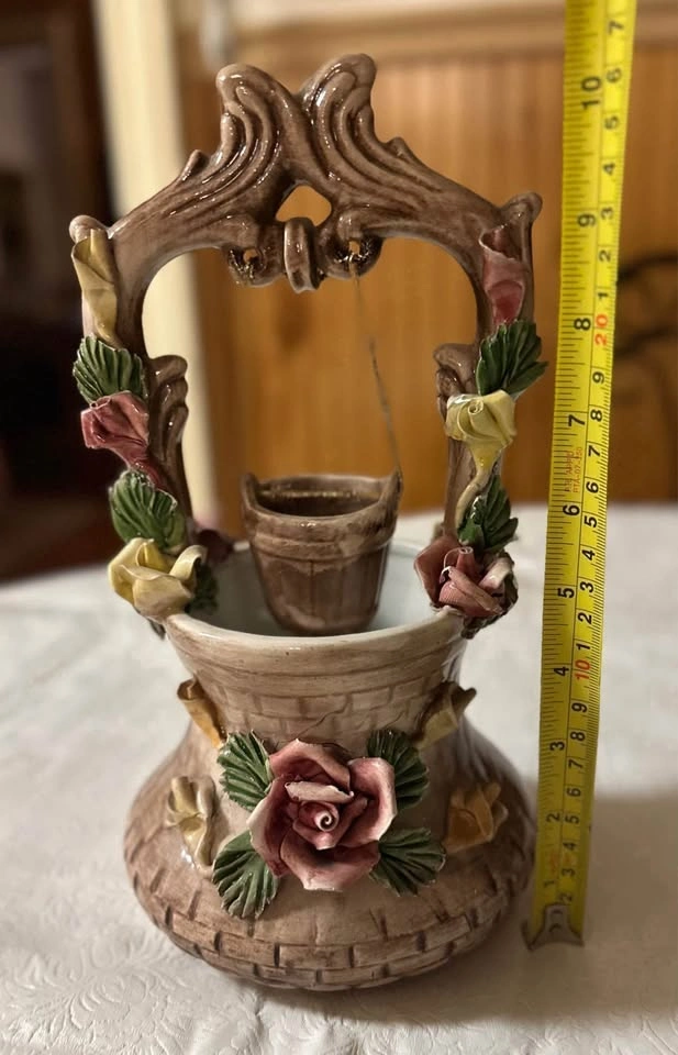 Vintage Capodimonte Porcelain Wishing Well Planter/Ornament - photo 2