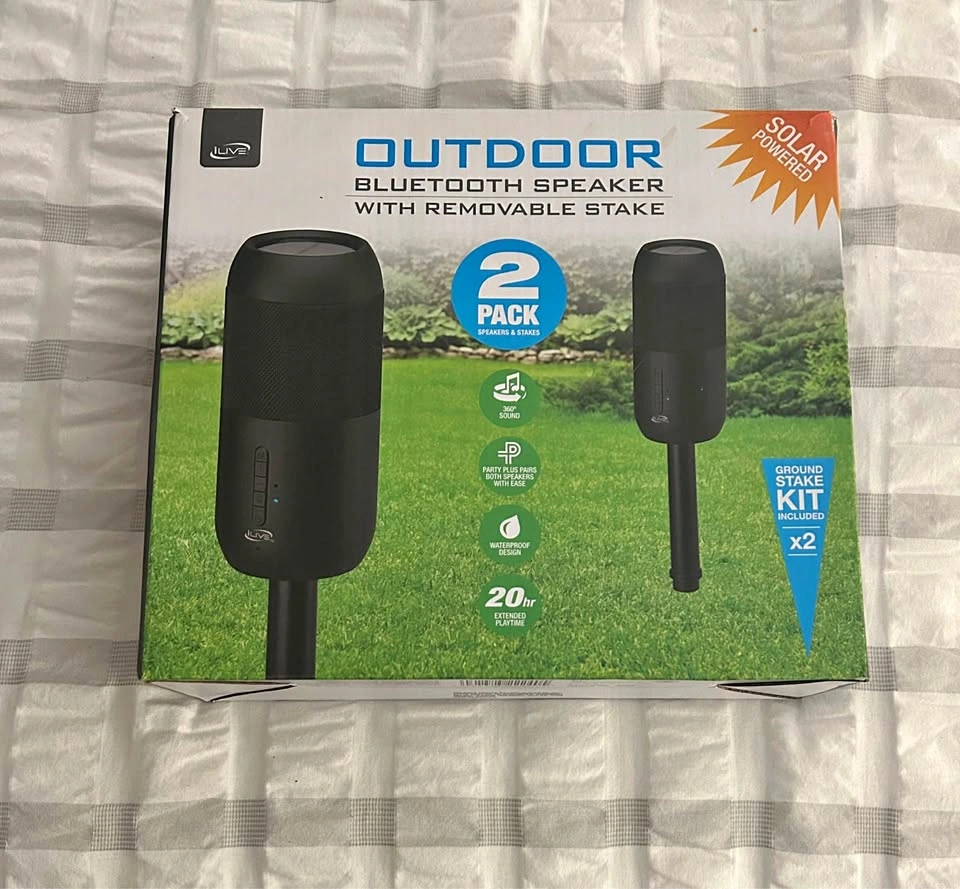 Outdoor speakers set (solar)