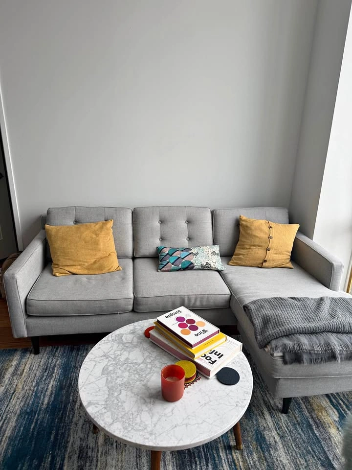 West Elm Gray Tufted Chaise Sectional Sofa – Excellent Condition