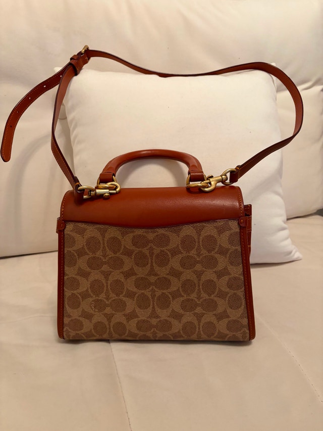 Gorgeous original COACH handbag for sale - photo 2