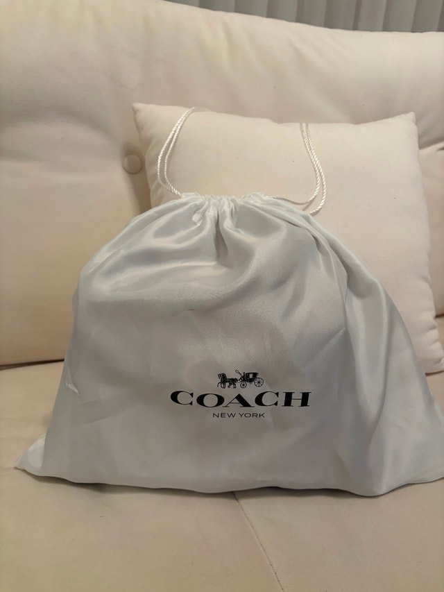 Gorgeous original COACH handbag for sale - photo 3
