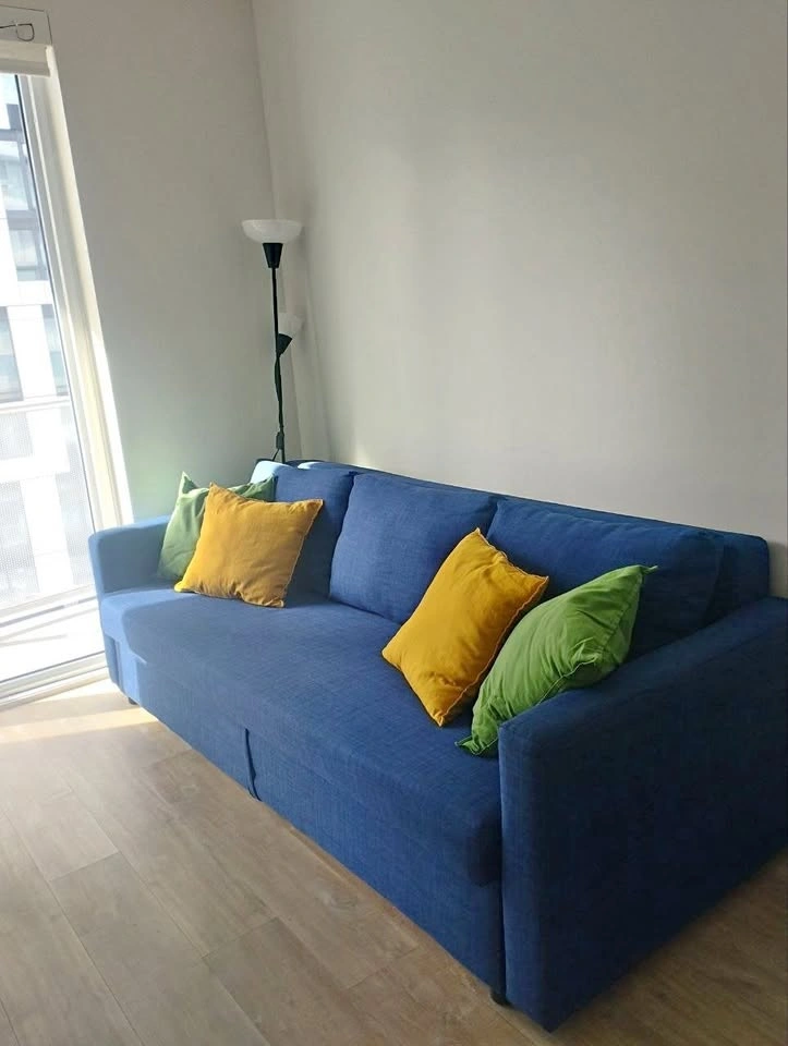 IKEA FRIHETEN Sofa bed