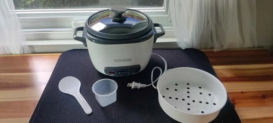 Black+Decker 16-Cup Rice Cooker image indicator(2)