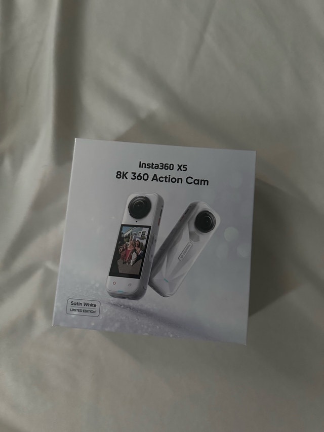 Brand New Insta360 X5 with Flexicare 2 years