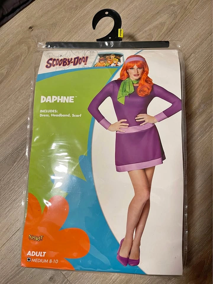 Spirit Halloween Scooby-Doo Daphne Costume Adult Medium 8-10