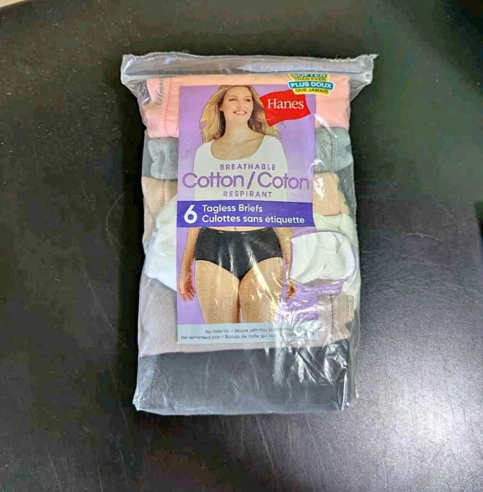 New 2XL Hanes 6 pack tagless briefs