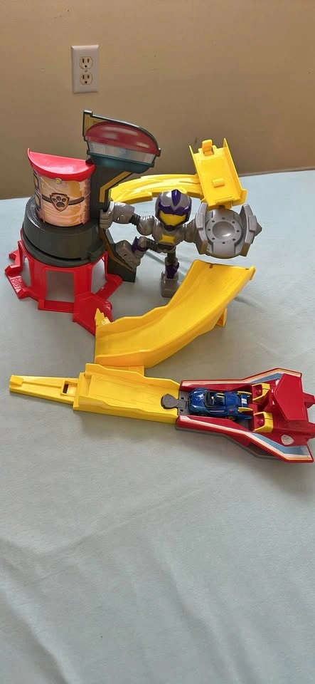 Paw Patrol Mighty Pups Super Paws Lookout Tower Playset