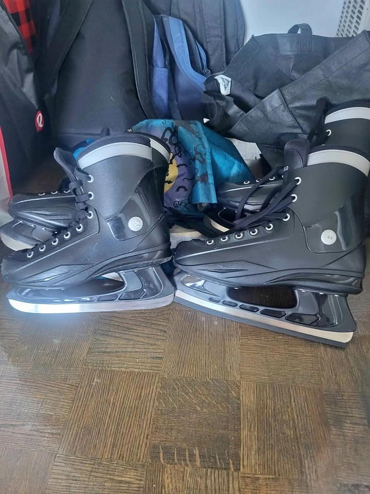 Like new Ice Skates