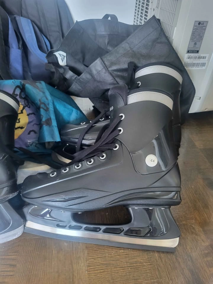 Like new Ice Skates - photo 2