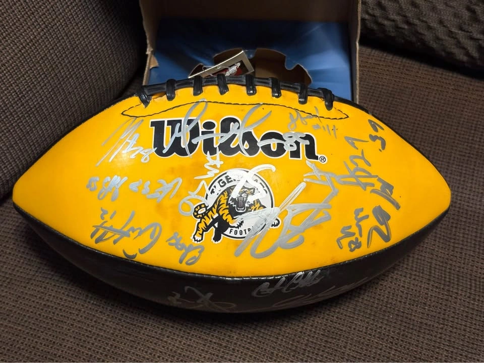 Vintage CFL Hamilton Tiger-Cats SIGNED Wilson Football - photo 2