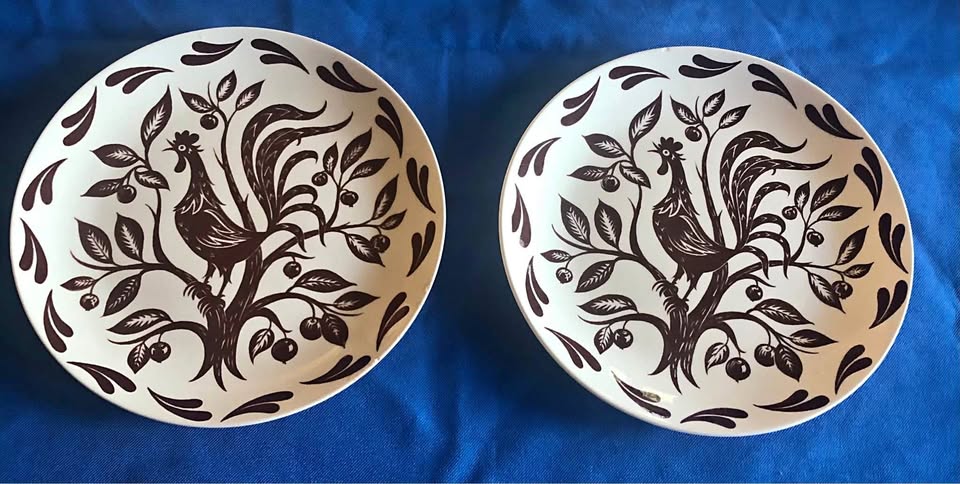 Dura-Print Rooster Dinner Plates LOT of 2