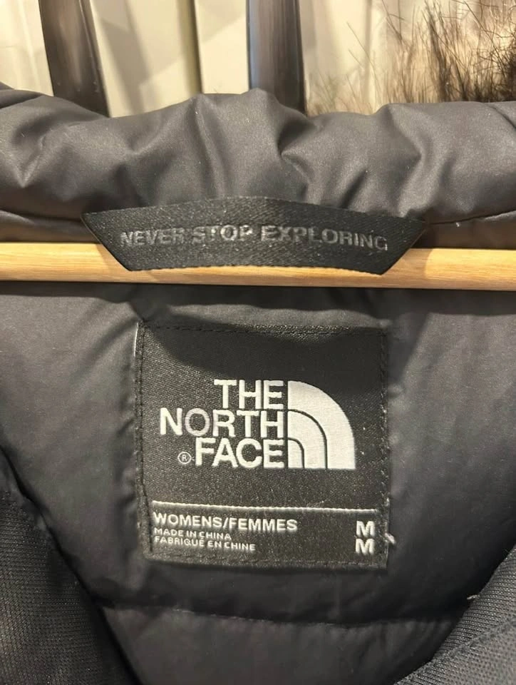 The North Face Women's Winter Coat - Size M - photo 2