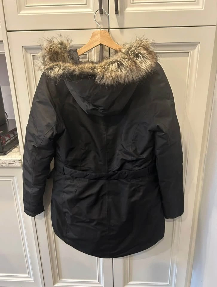 The North Face Women's Winter Coat - Size M - photo 3