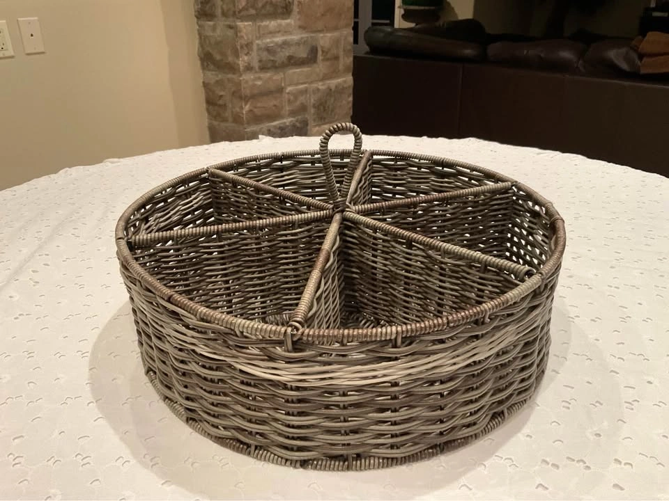 Antique Wash Wicker Basket Pottery Barn 6 Compartments - photo 5