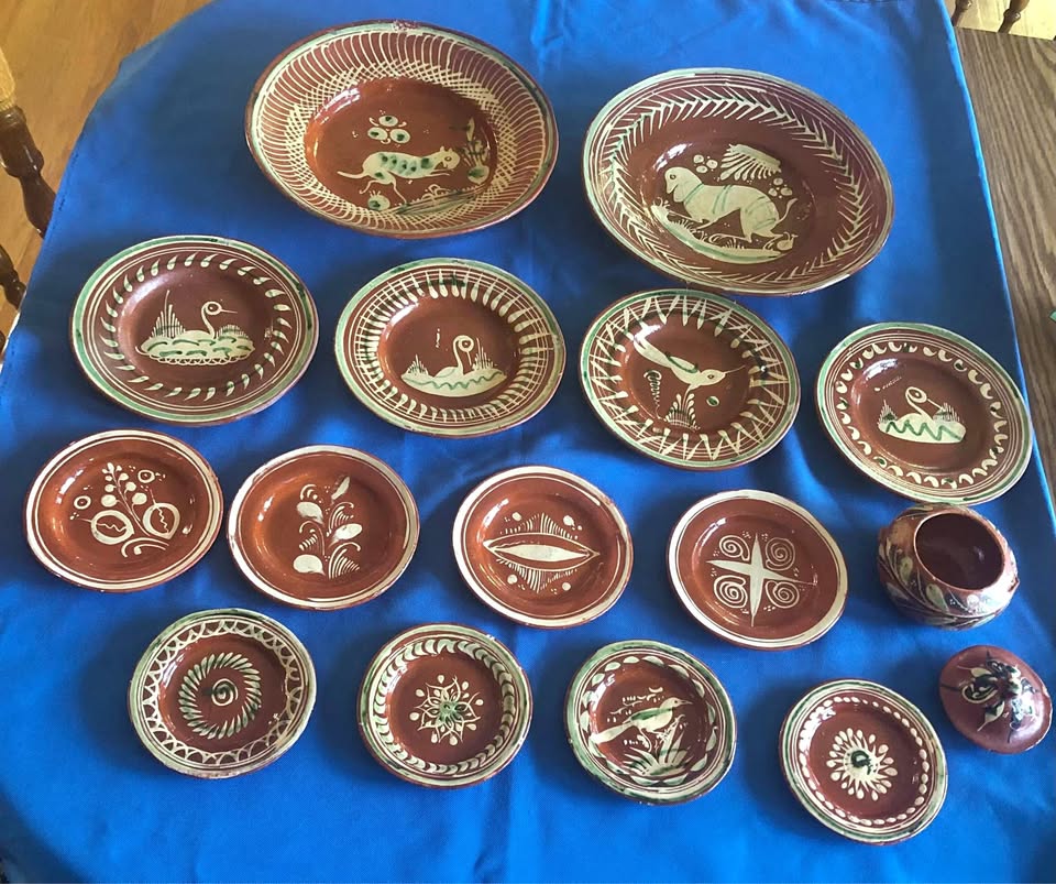 16 piece Tlaquepaque Pottery Dishes