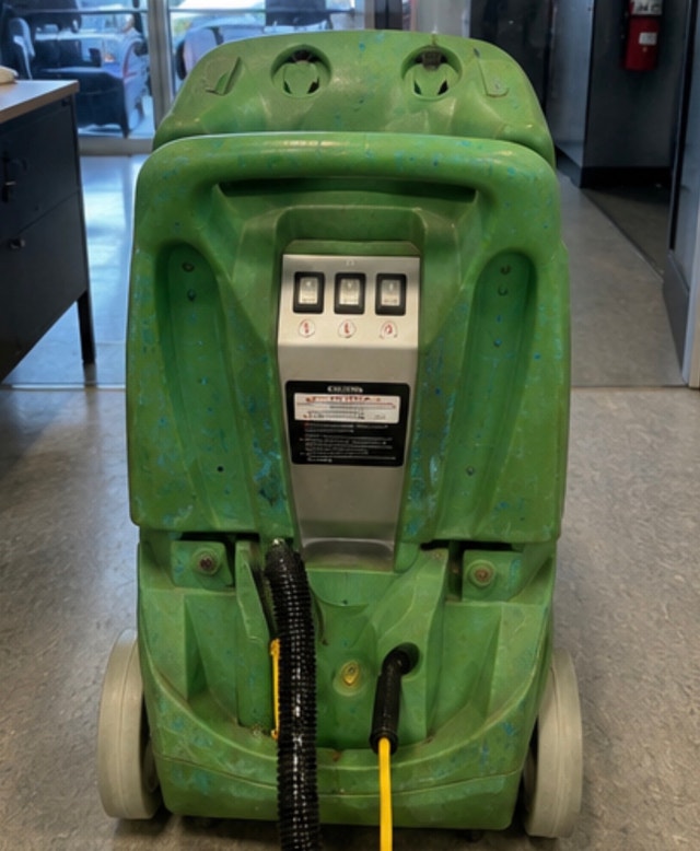 Professional Carpet Extractor | Flood Restoration | Detailing - photo 3
