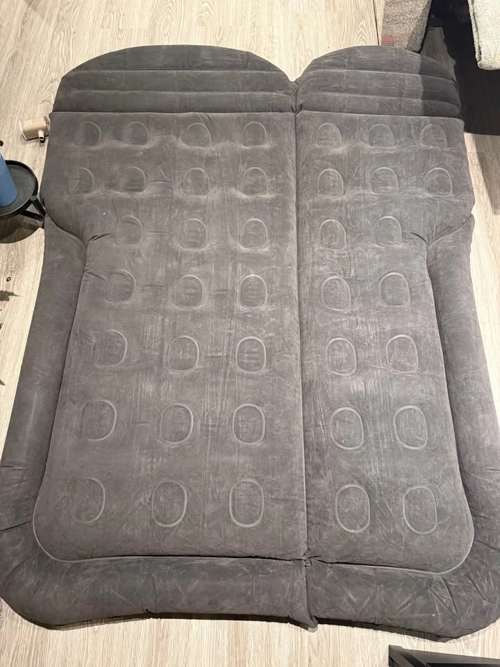 Car Air Mattress for Backseat and Trunk - photo 4