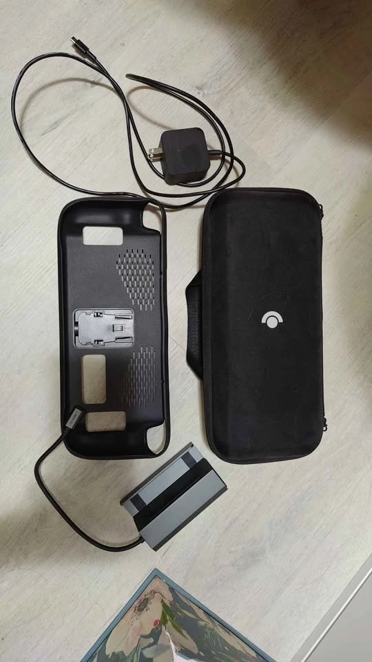 Steam Deck LCD Sell or Trade (64GB + Dock + Case Bundle) - photo 3