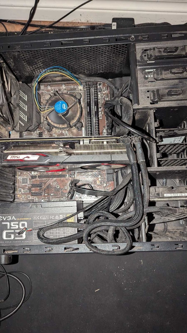 Gaming Desktop PC i5-9400 Radeon RX 5700 1TB SSD - photo 3
