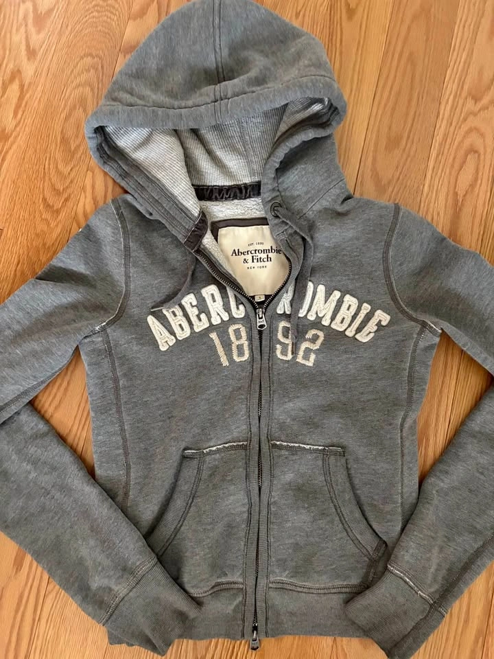 Vintage Abercrombie Grey Zip Hoodie | Size S