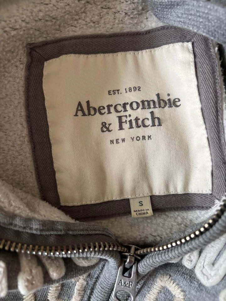 Vintage Abercrombie Grey Zip Hoodie | Size S - photo 3