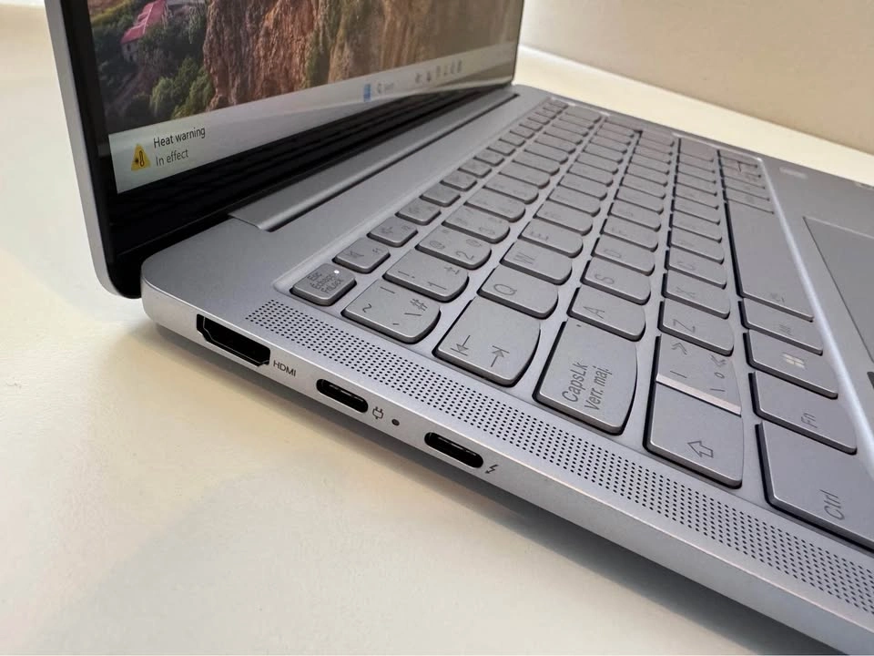 Lenovo Slim 7 14IRP8 - photo 2