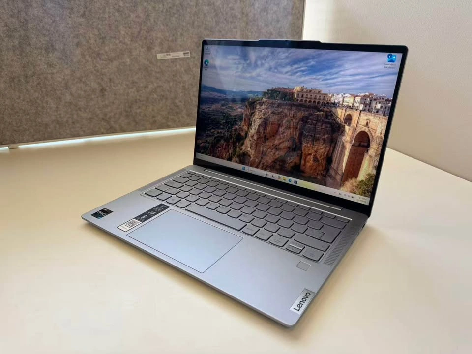 Lenovo Slim 7 14IRP8 - photo 4