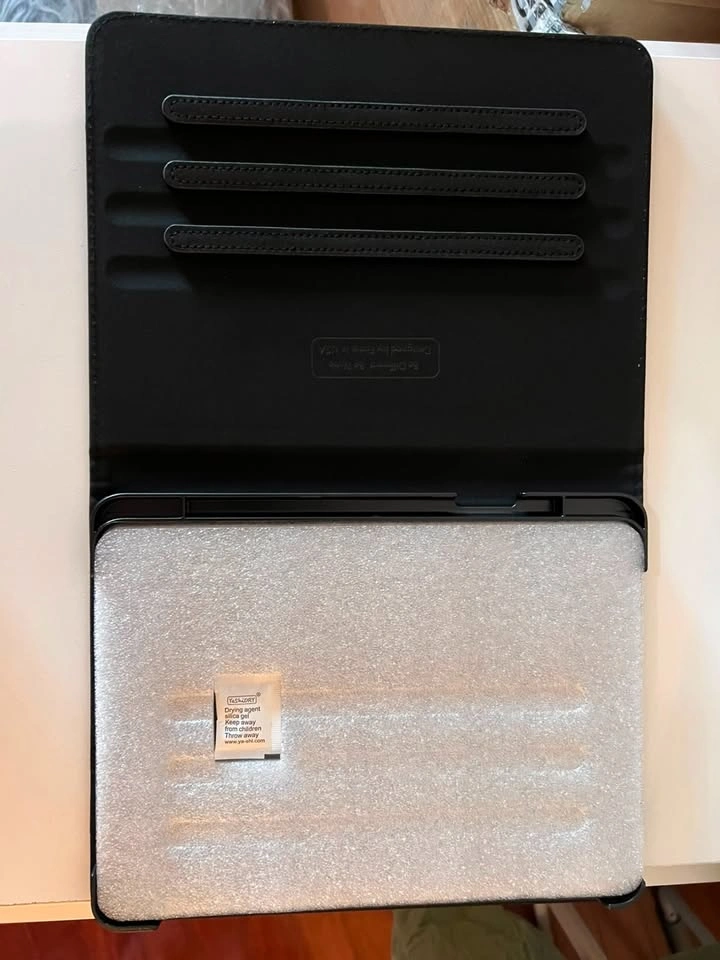 NEW Fintie iPad Air 11"/10.9" Case with Pencil Holder (Black) - photo 5