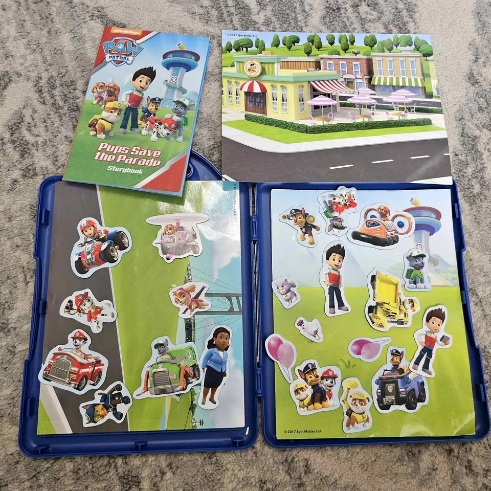 PAW Patrol Book & Magnetic Play Set