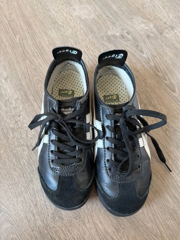 Jordan, Nike and Adidas Soccer Shoes - photo 5