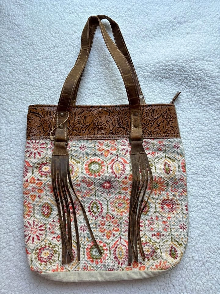 NWOT Pokoloko Floral Patchwork Boho Cotton Canvas & Leather Tote