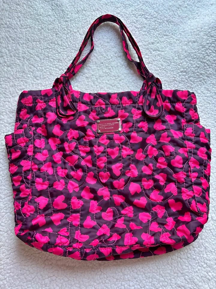 Marc Jacobs Large Pink/Purple Heart Quilted Nylon Tote Bag