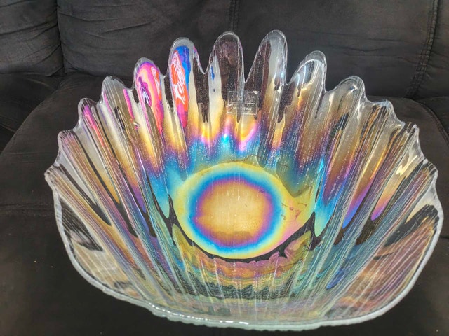 Mikasa Iridescent Shell Bowl - photo 2