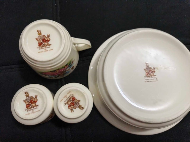 Royal Doulton Bunnykins Dinner Set - photo 2