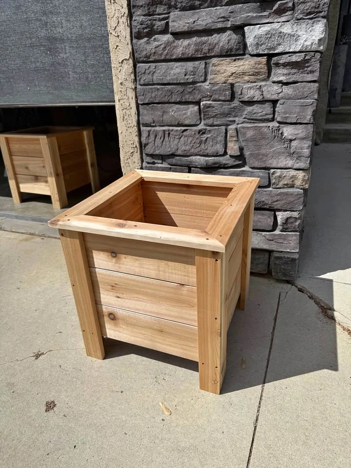 Large Cedar Planter