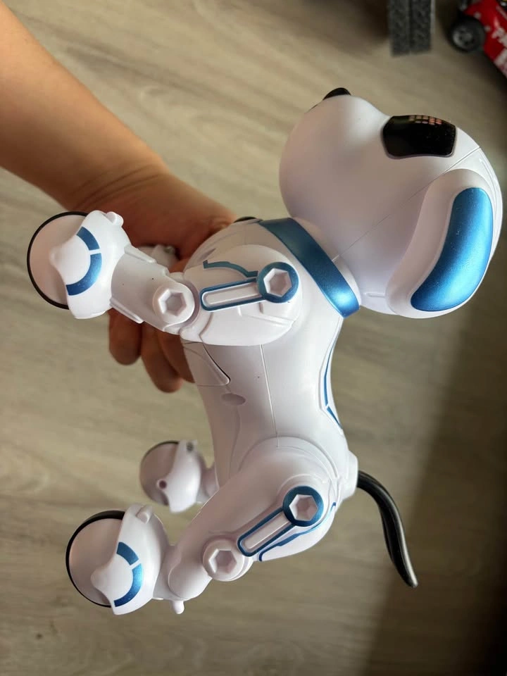 Intelligent Dog Remote Control Robot Toy - photo 3