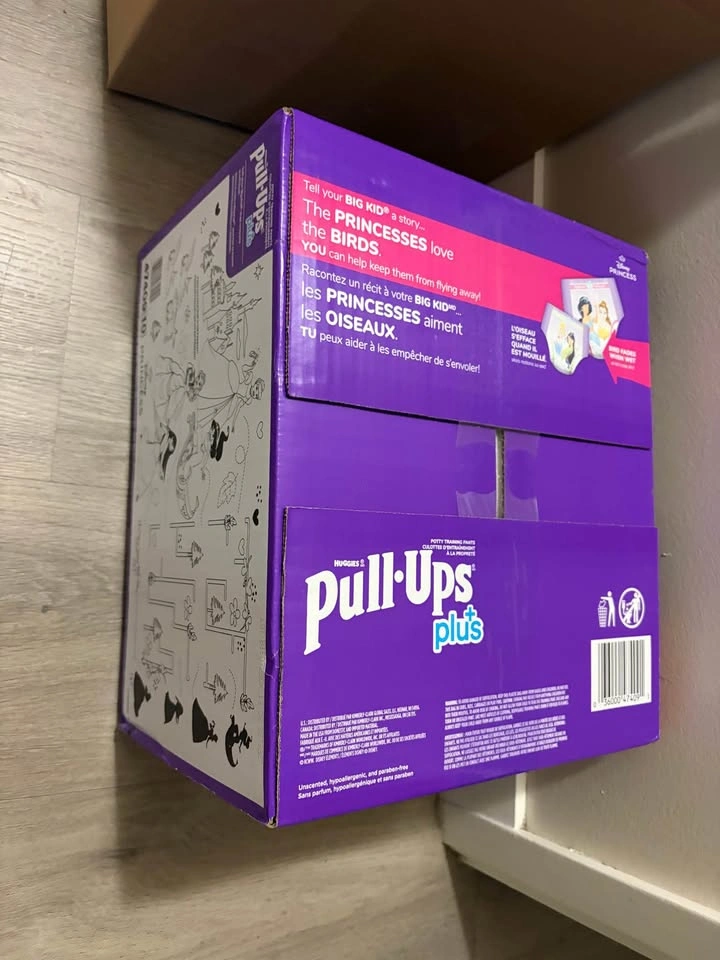 Huggies Pull-Ups Plus 4T–5T (102 Count) + Free Size 6 Diapers - photo 2