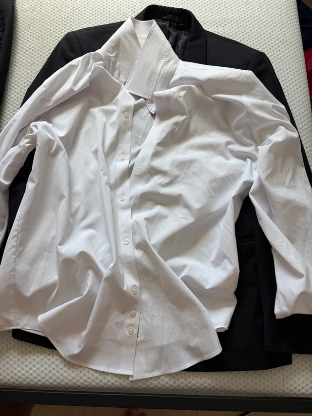 Vera Wang Black Tuxedo – Men’s Medium – Complete Formal Outfit - photo 4