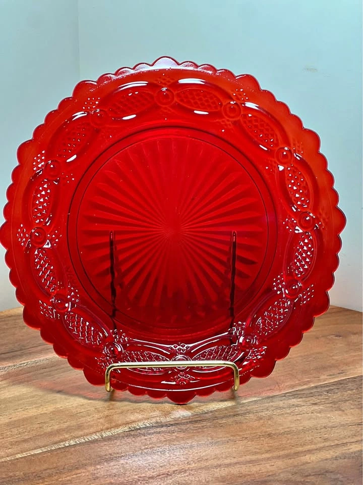 Vintage Avon 1876 Cape Cod Collection ruby red glass plate
