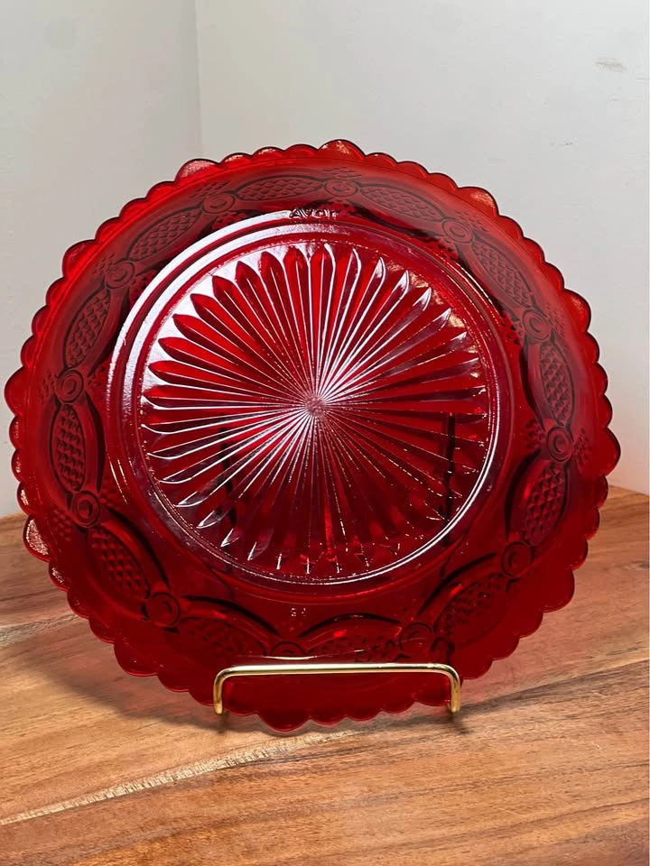 Vintage Avon 1876 Cape Cod Collection ruby red glass plate - photo 2