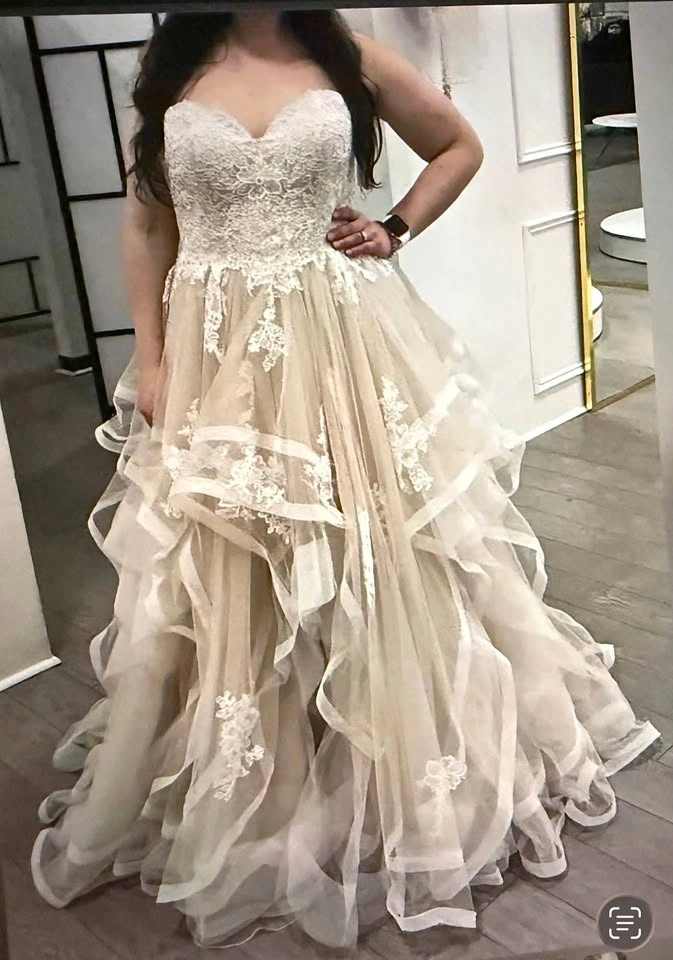 sweetheart wedding dress size 16- Stella York