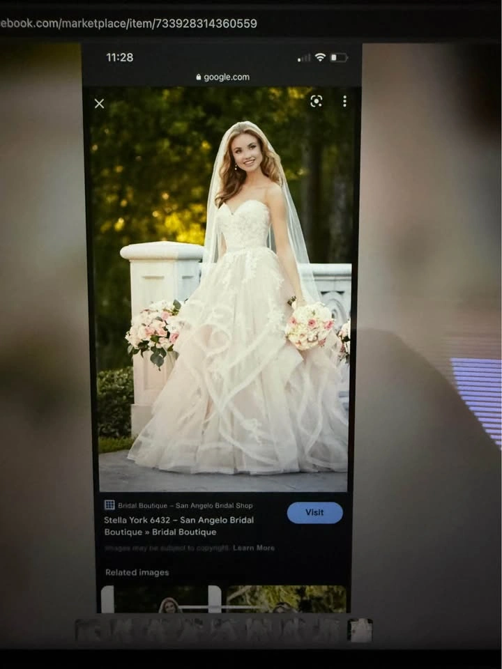 sweetheart wedding dress size 16- Stella York - photo 3