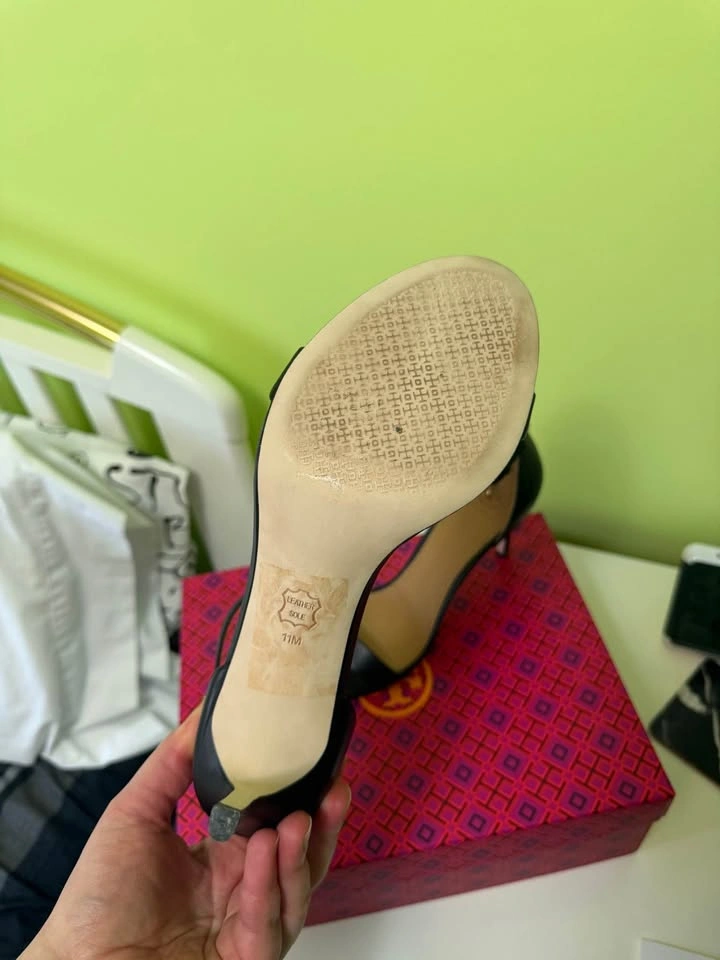 Tory Burch Strappy Sandals 3” - Size 11 - photo 4